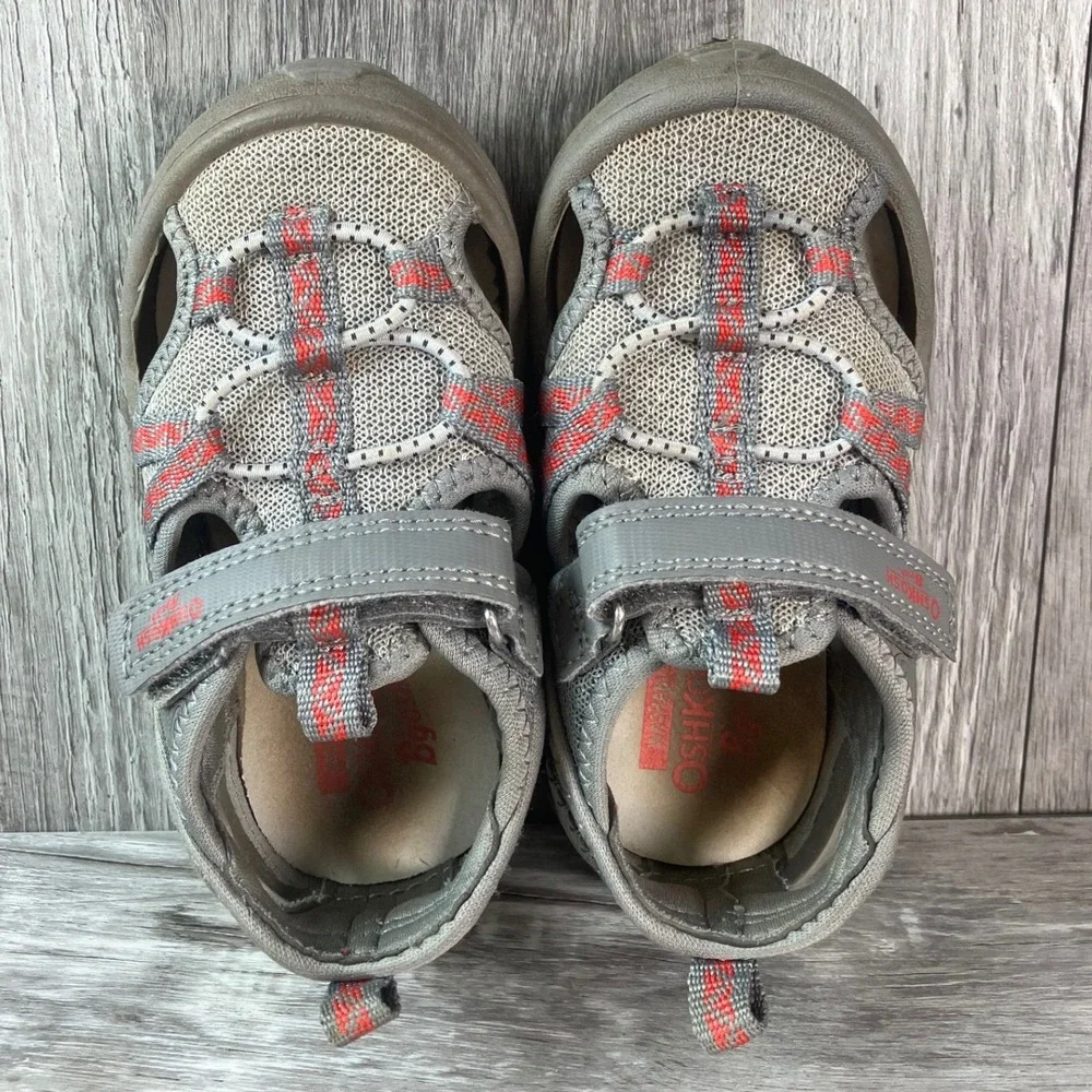 OshKosh Bgosh Toddler Boys Gray Red Closed Toe Water Sandals Size 7 OS24Q22H